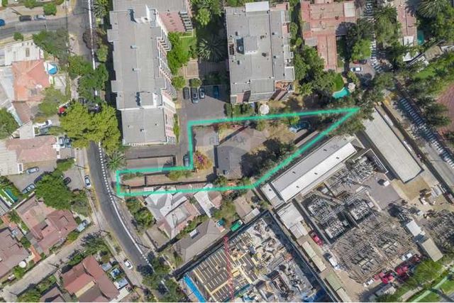 Casa fines comerciales - metro manquehue