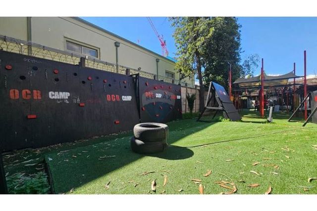 Casa fines comerciales - metro manquehue