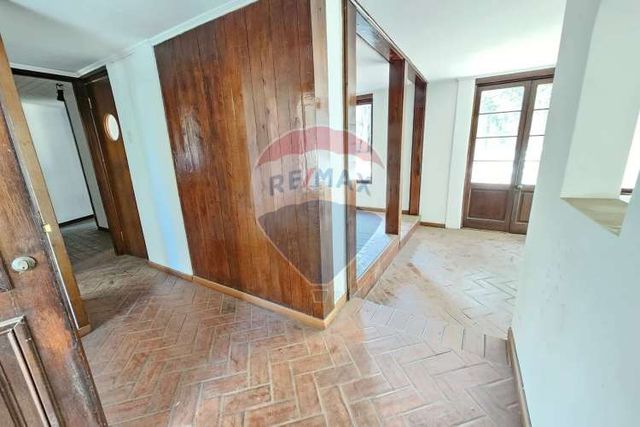 Casa fines comerciales - metro manquehue