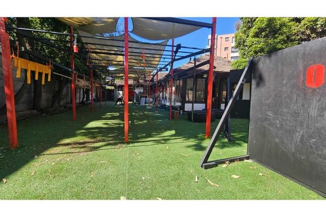 Casa fines comerciales - metro manquehue