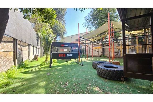 Casa fines comerciales - metro manquehue