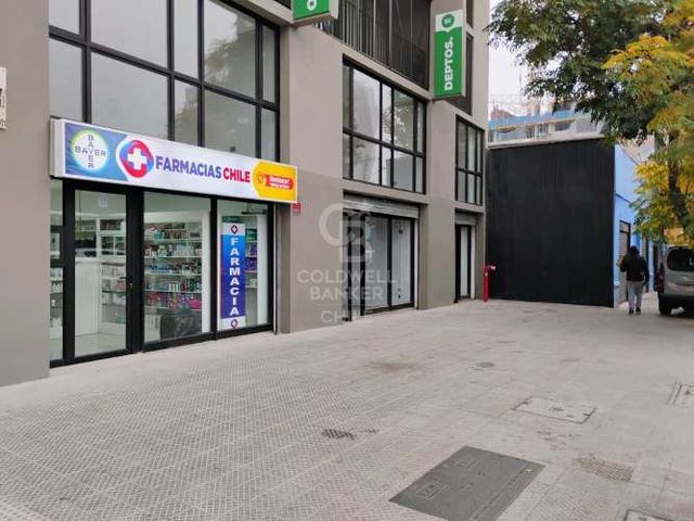 Local Comercial de 62m2 en calle Arturo Prat