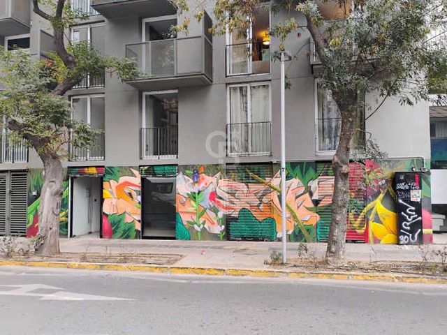 Local Comercial de 86 m2 en Santiago Centro