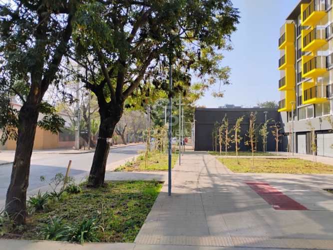 Local Comercial de 53 m2 en Quinta Normal