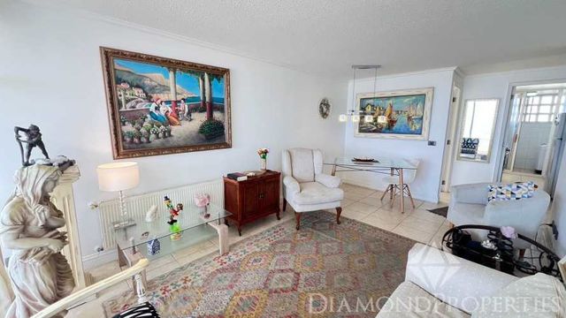 Vendo departamento en Serena Golf con amplia vista al mar UF 4600