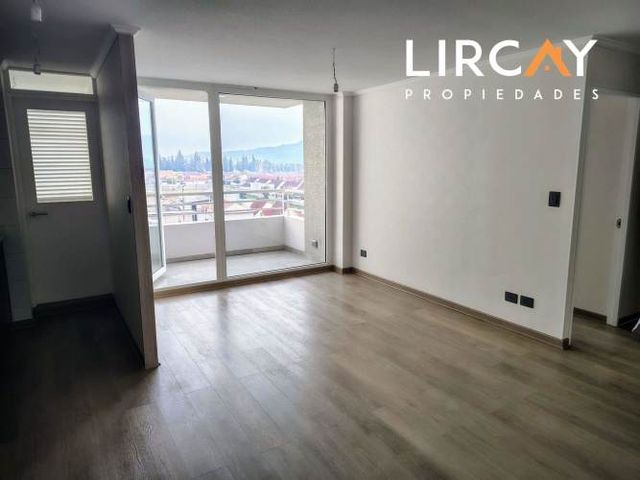 Semi-Amoblado en Avda. Lircay, Dos dormitorios Dos Baños y Estacionamiento!