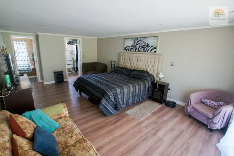 Se vende estupenda parcela con casa en Paine