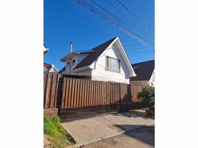 SE VENDE CASA EN VILLA ALEMANA NORTE