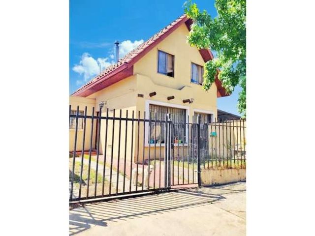 SE VENDE CASA EN VILLA ALEMANA PEÑABLANCA