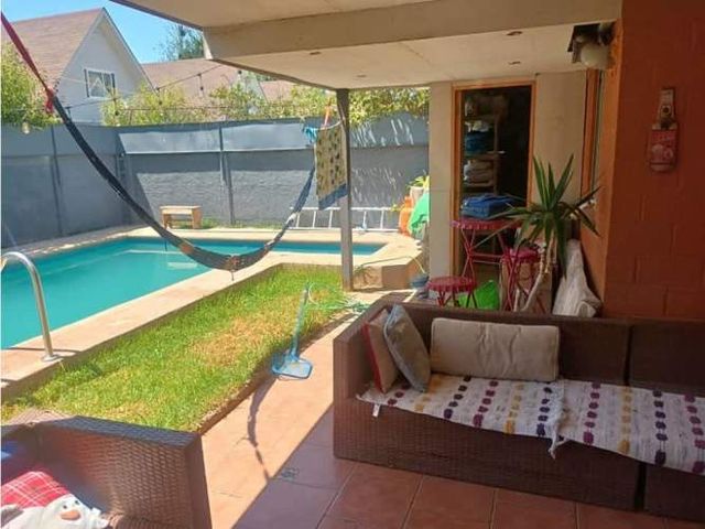 SE VENDE CASA CENTRAL EN VILLA ALEMANA CENTRO