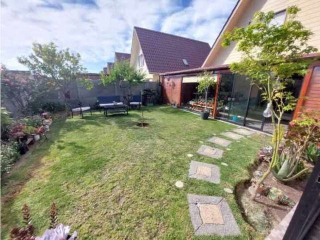 SE VENDE CASA EN VILLA ALEMANA PEÑABLANCA