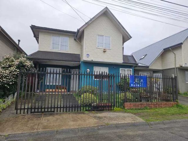 Amplia casa en Valle Volcanes (115547)