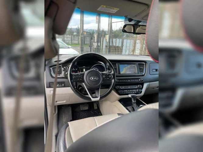 KIA GRAND CARNIVAL 2021