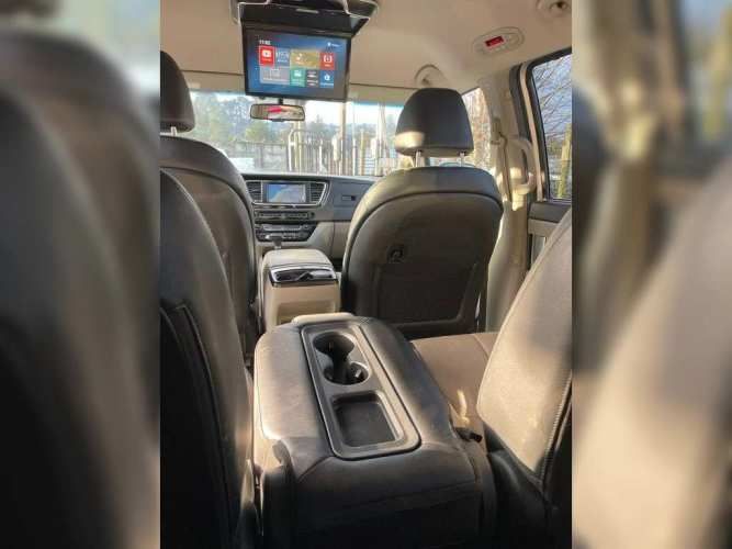 KIA GRAND CARNIVAL 2021