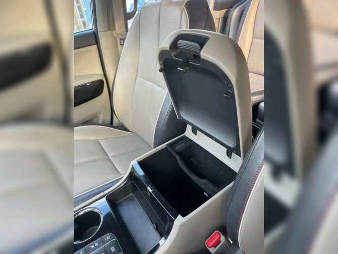 KIA GRAND CARNIVAL 2021