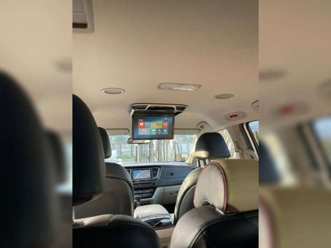 KIA GRAND CARNIVAL 2021