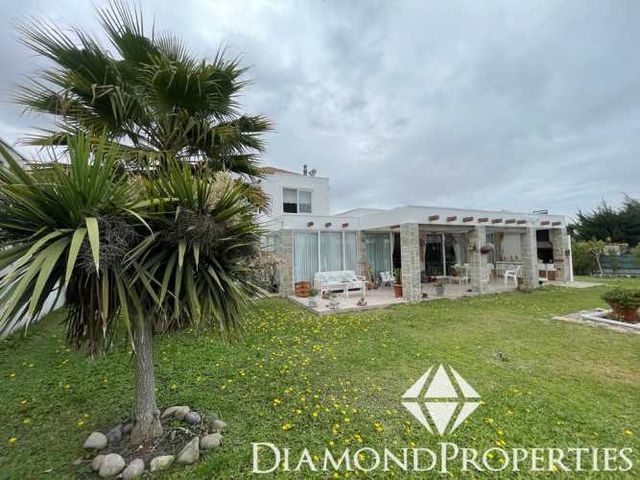 Vendo Amplia Y Espectacular Casa De 2 Pisos En Serena Golf