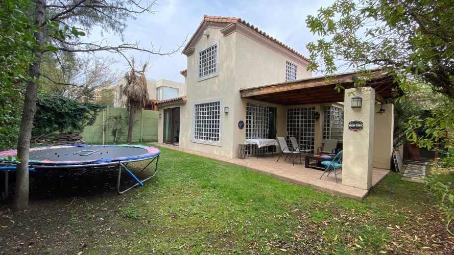 Los Viñedos Peñalolén 4D/4B amplio y seguro (115588)