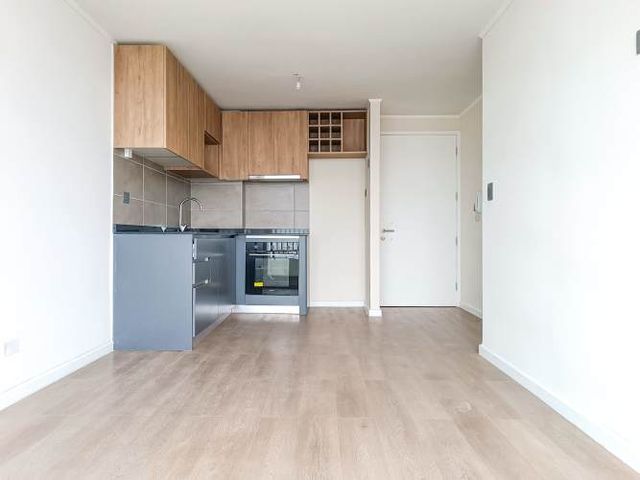 San Nicolás 630 [3533-4]