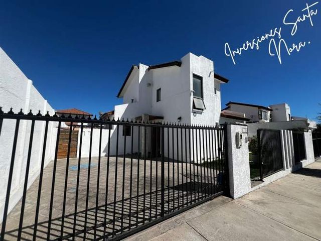 CASA Casa En Venta 5 Dormitorios Peñuelas