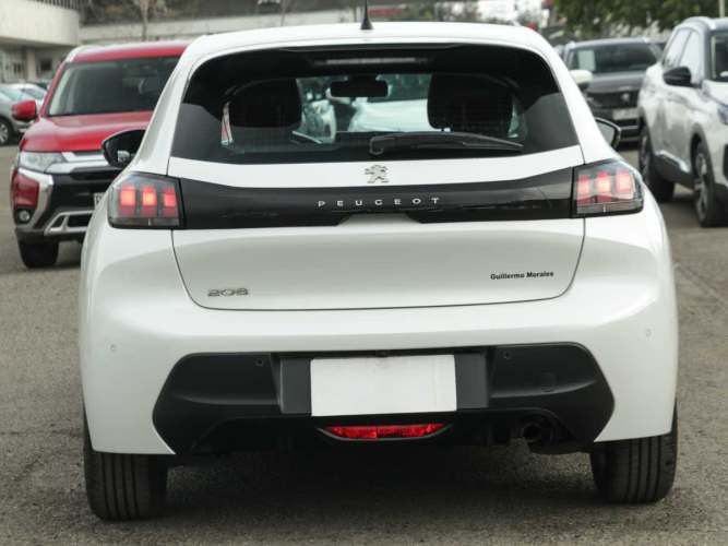 Peugeot  Pure Tech Hb 1.2 Aut