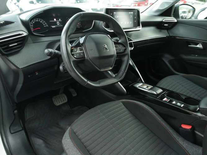 Peugeot  Pure Tech Hb 1.2 Aut