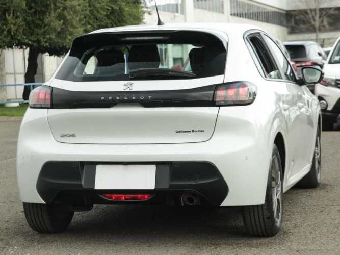 Peugeot  Pure Tech Hb 1.2 Aut