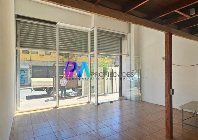 LOCAL COMERCIAL ARAUCO CON SAN DIEGO