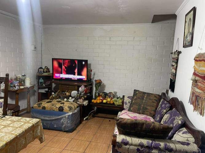 Venta de casa en Cerro Navia