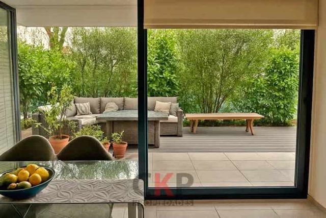 DEPARTAMENTO Parque Botánico/ Pedro Torres / Avenida Echeñique