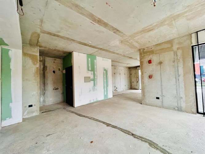 LOCAL COMERCIAL Edificio Vertice