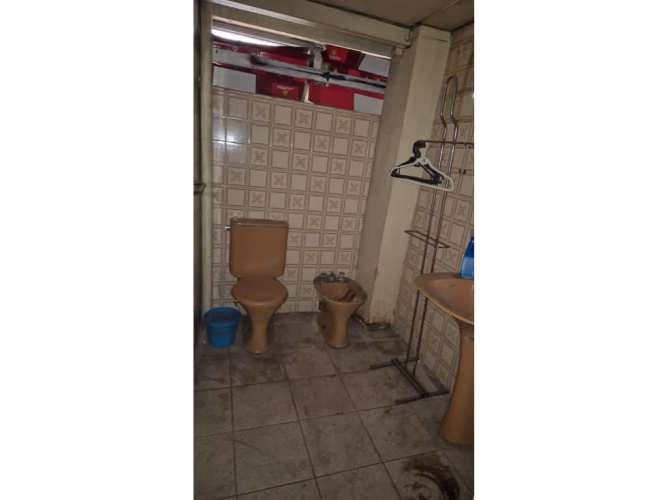 Arriendo local comercial y bodega de 550 m2 en Patronato.