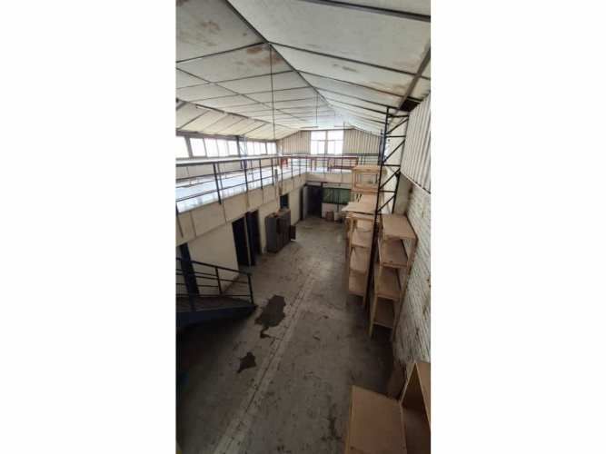Arriendo local comercial y bodega de 550 m2 en Patronato.