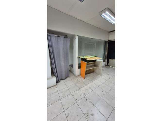 Arriendo local comercial y bodega de 550 m2 en Patronato.