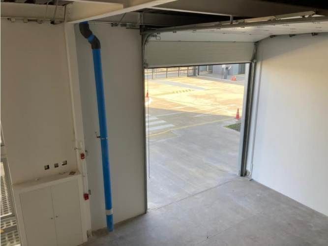 Arriendo bodega nueva c/of de 463 m2 en P. Industrial