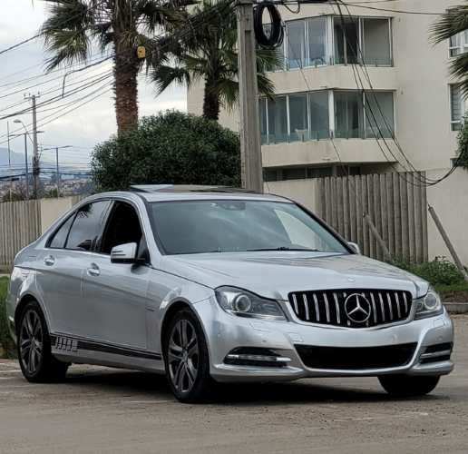 Mercedes Benz C220D BlueEFFICIENCY 2012 