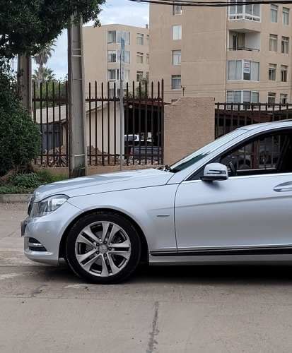 Mercedes Benz C220D BlueEFFICIENCY 2012 