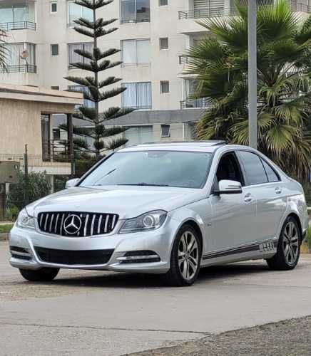 Mercedes Benz C220D BlueEFFICIENCY 2012 