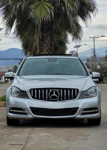 Mercedes Benz C220D BlueEFFICIENCY 2012 