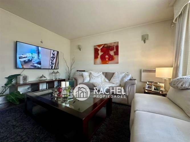 En VENTA IMPECABLE CASA 4 DORMITORIOS SECTOR ALCANTARA