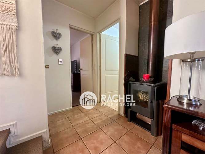 En VENTA IMPECABLE CASA 4 DORMITORIOS SECTOR ALCANTARA