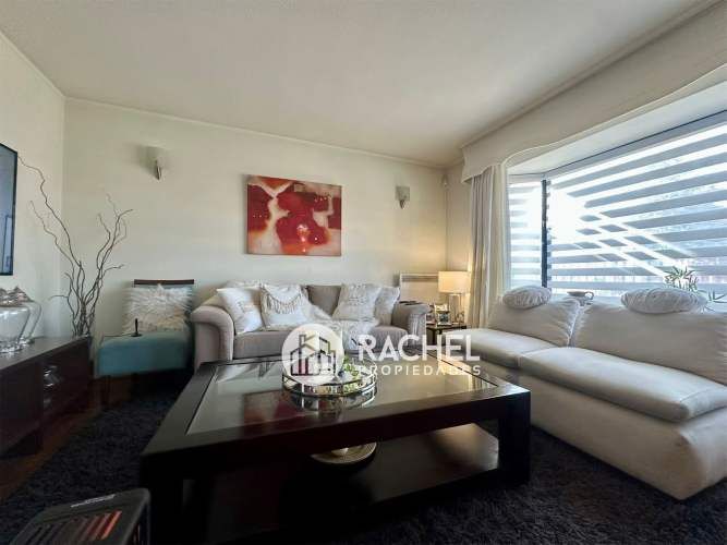 En VENTA IMPECABLE CASA 4 DORMITORIOS SECTOR ALCANTARA