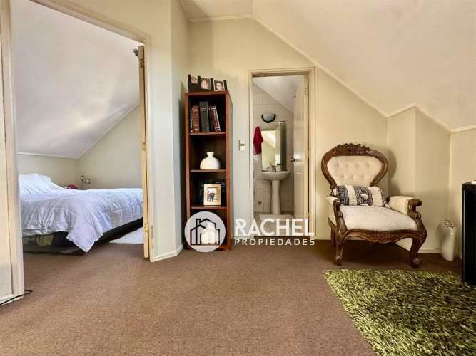 En VENTA IMPECABLE CASA 4 DORMITORIOS SECTOR ALCANTARA