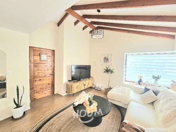 Casa en Avenida Raúl Bitrán