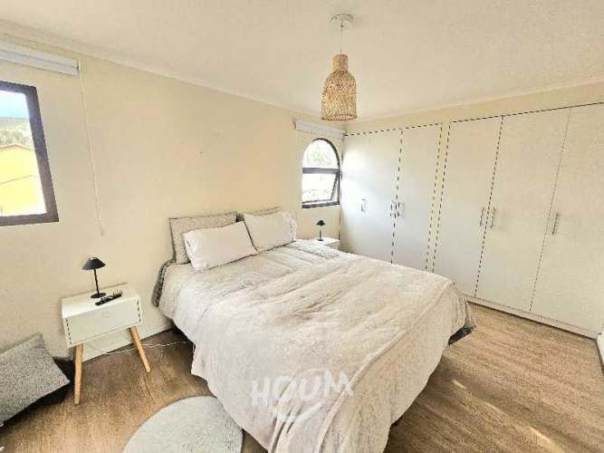 Casa en Avenida Raúl Bitrán