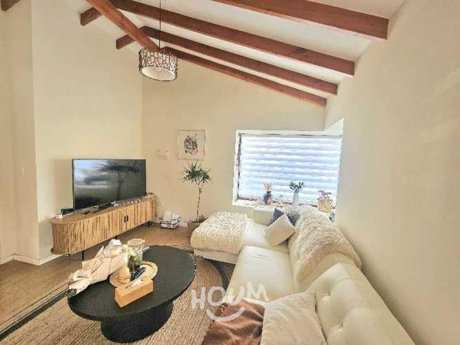 Casa en Avenida Raúl Bitrán