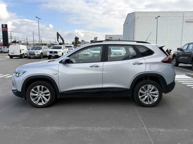 CHEVROLET TRACKER 2024