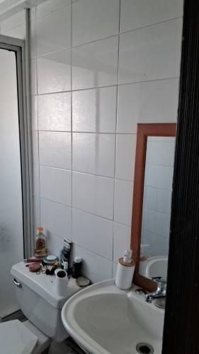 SE VENDE EXCELENTE CASA DE DOS PISOS, 3D,2B,VILLA ALEMANA