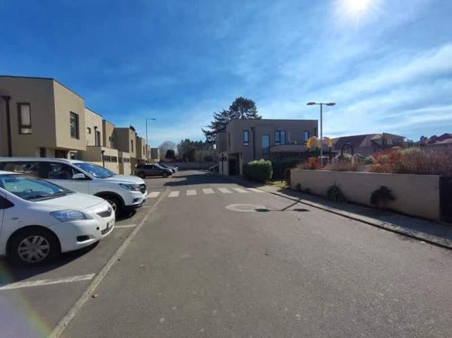 DEPHOUSE CONDOMINIO LOMBARDA