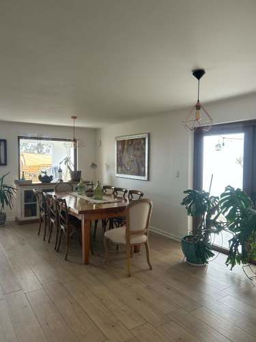 Excelente Oportunidad!! Vendo amplia y hermosa casa remodelada